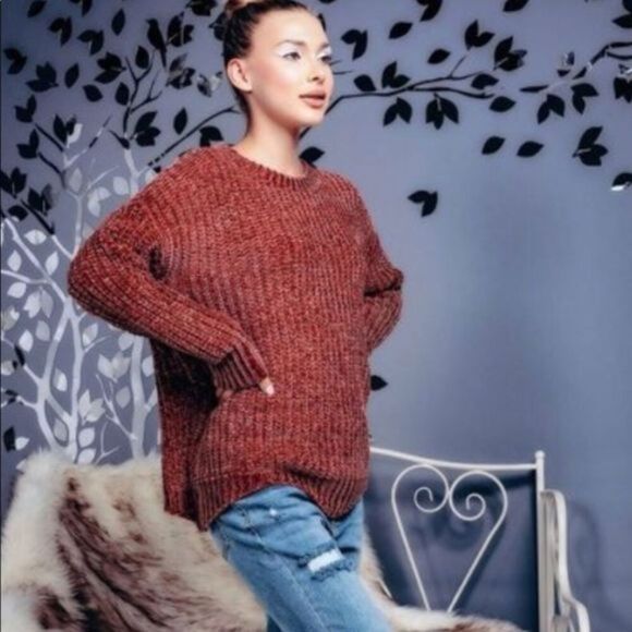 Rust Color Scalloped Hem Chenille Sweater - Picture 1 of 5